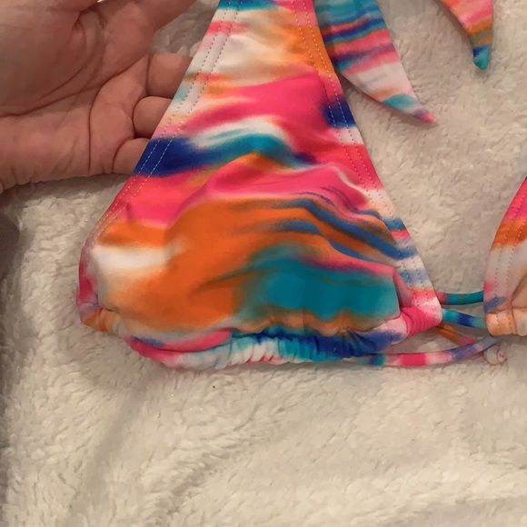 SO by Kohl’s slide halter bikini top - Picture 2 of 9